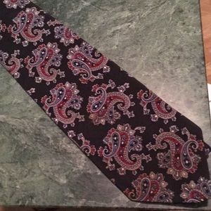 The American edition tie